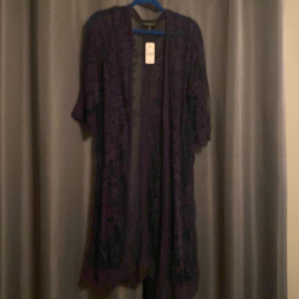 # 12 lane Bryant cover navy short sleeved